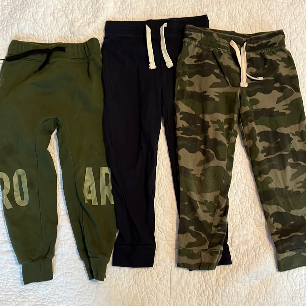 Old navy size 4T joggers